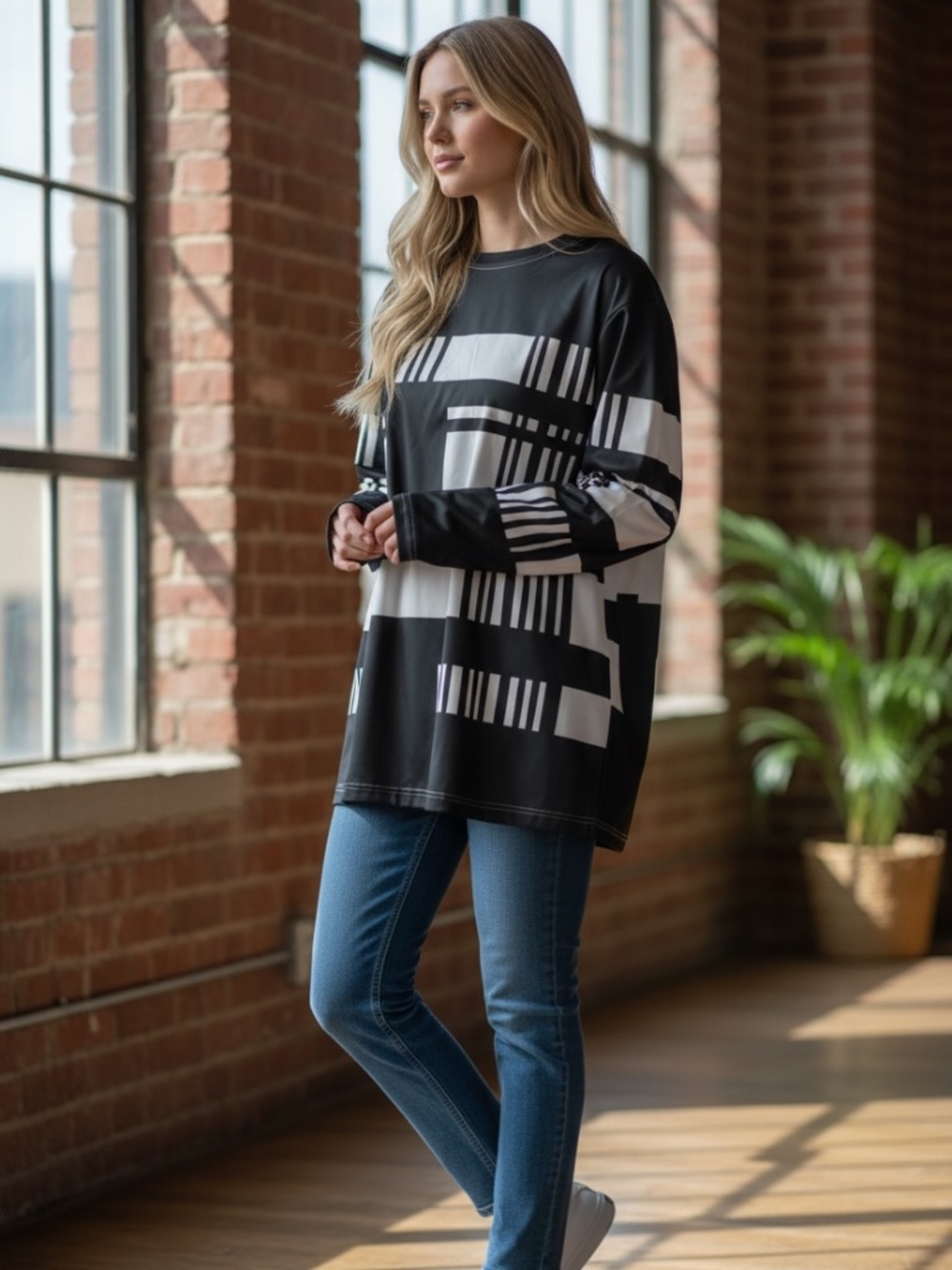 Woman’s tunic, abstract print, Plus size 3x,NWT